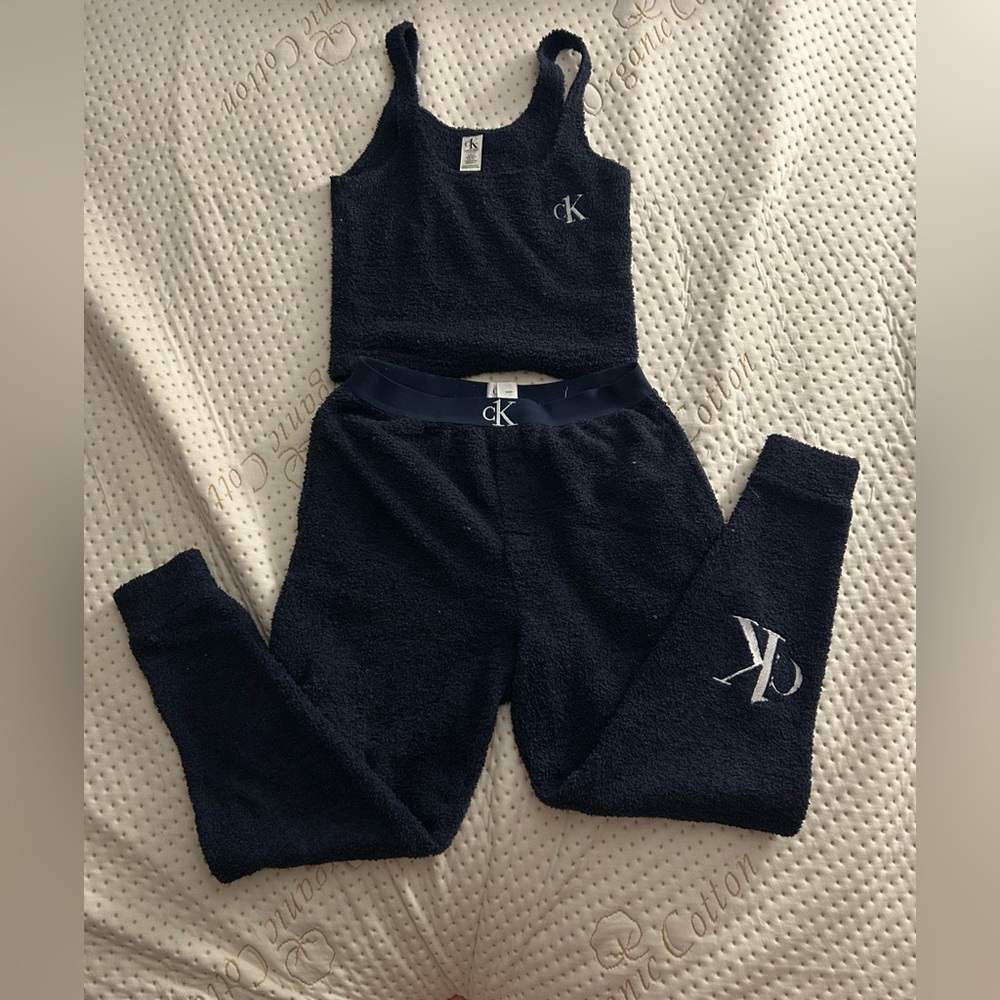 Womens Calvin Klein jogger set